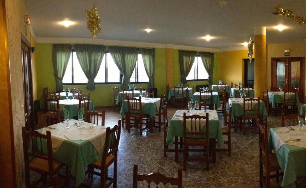 Hotel Restaurante Jarilla Exteriör bild