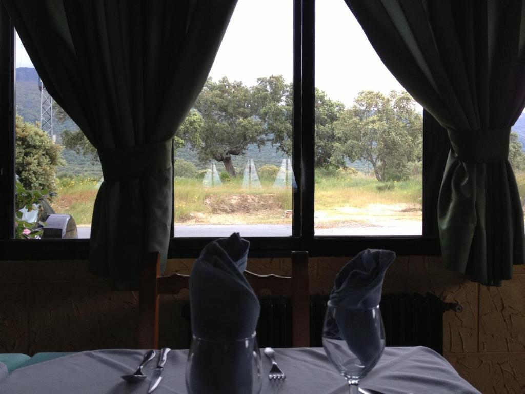 Hotel Restaurante Jarilla Exteriör bild